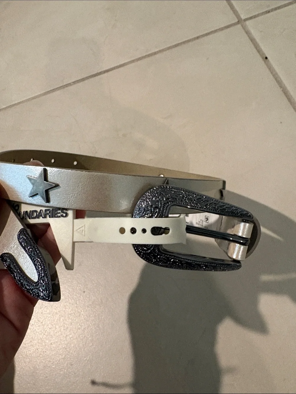 NWT belt women’s XL shiny with stars 1611